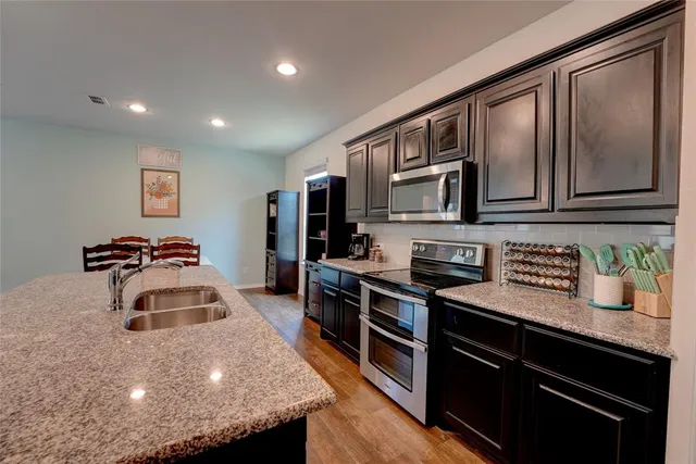 $349,000 | 1025 Mason Street, Aubrey, TX 76227