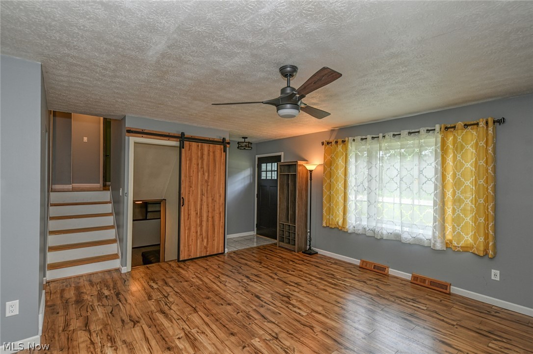 2490 Copley Road Akron, OH 44321 - Photo 4 of 30