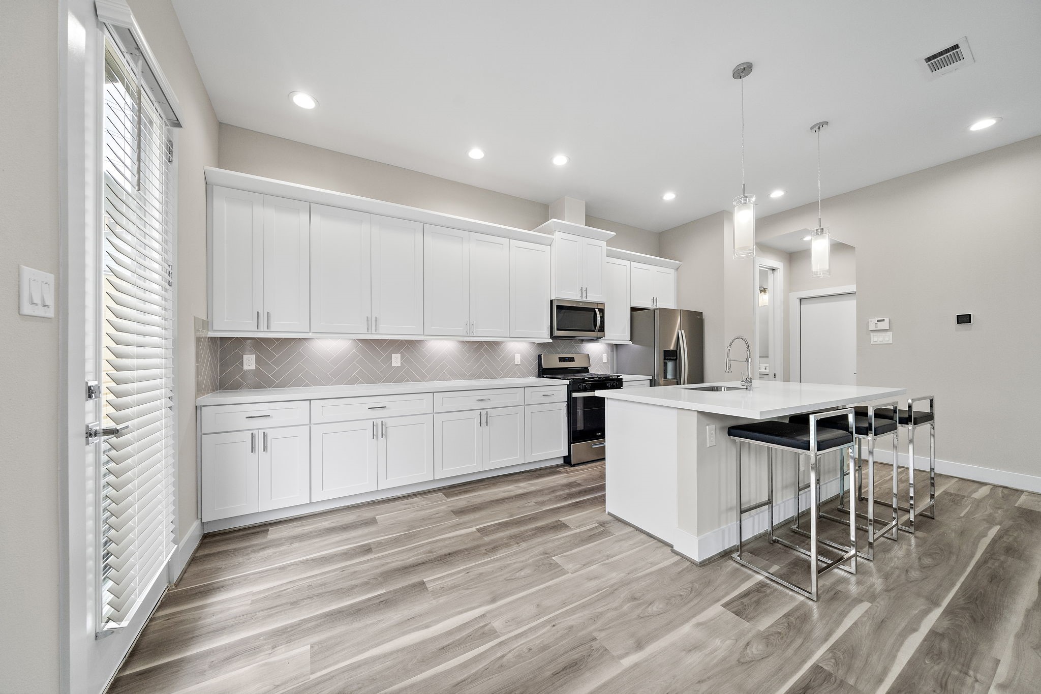 7510 Sandle Street Houston, TX 77088 - Photo 6 of 26