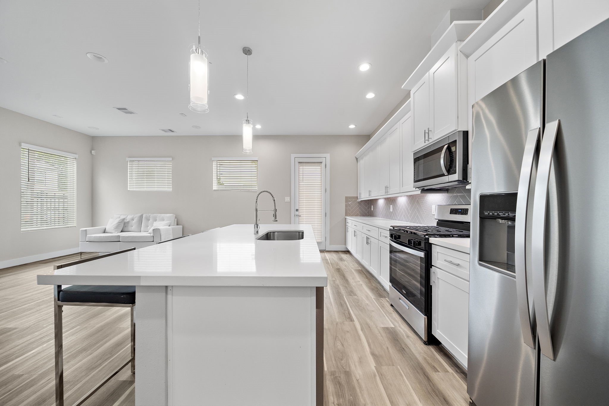 7510 Sandle Street Houston, TX 77088 - Photo 8 of 26