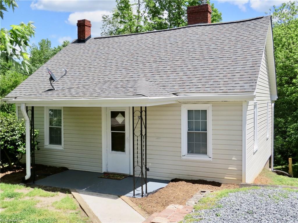 115 Periwinkle Road Eden, NC 27288 - Photo 1 of 13 Gallery Image 1
