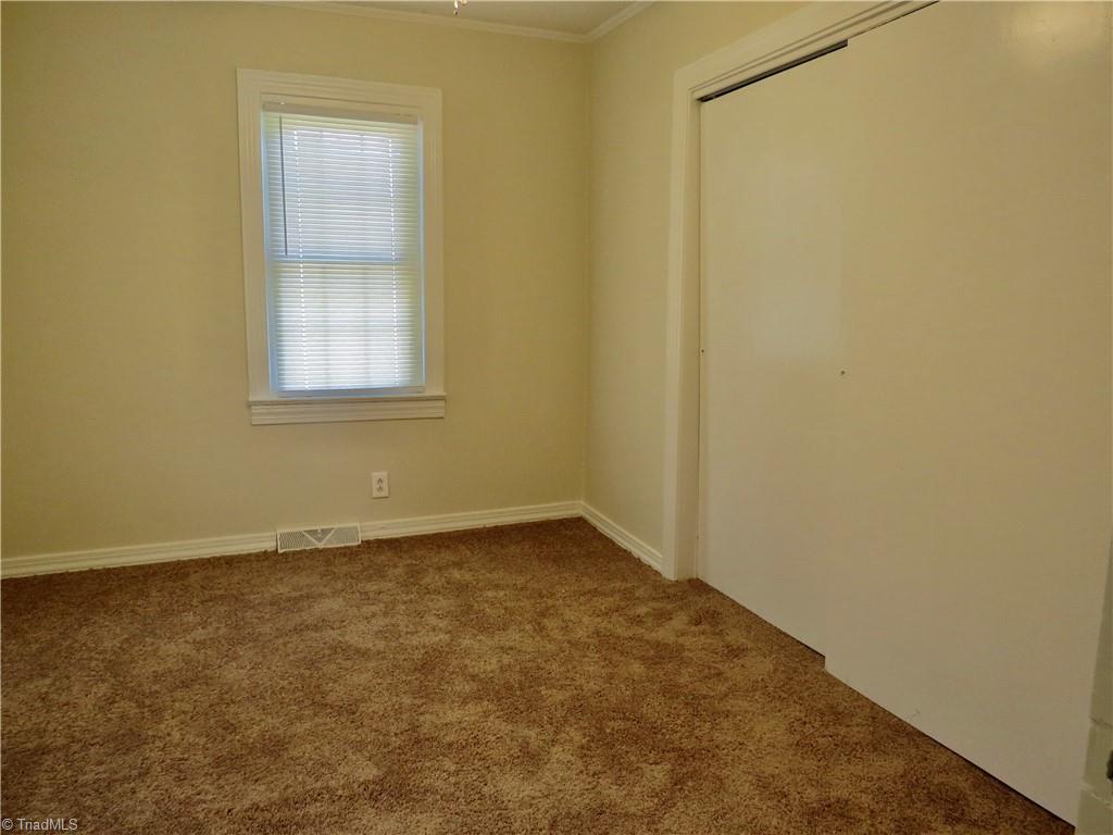 115 Periwinkle Road Eden, NC 27288 - Photo 8 of 13 Gallery Image 8