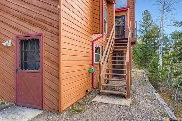 $867,000 | 29526 Bronco Road, Evergreen, CO 80439