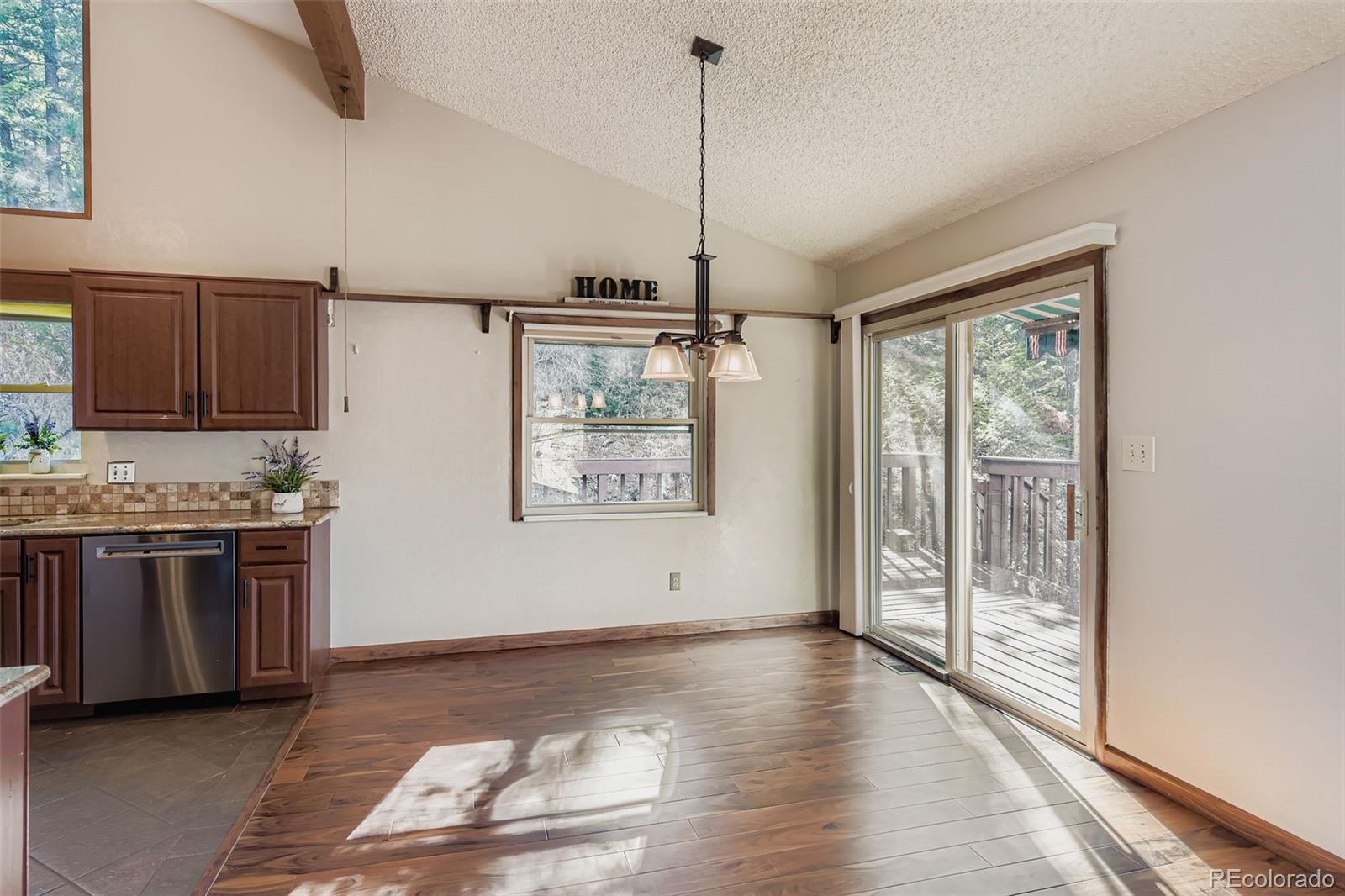 29526 Bronco Road Evergreen, CO 80439 - Photo 10 of 35