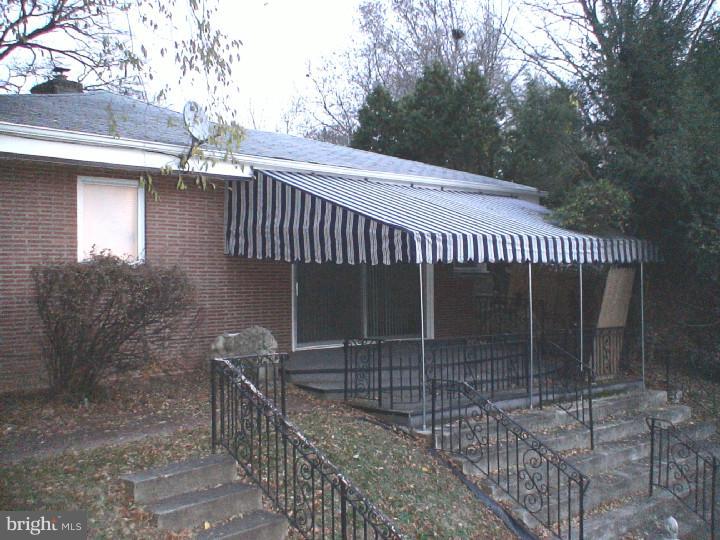 7101 Sherwood Road Philadelphia, PA 19151 - Photo 22 of 22 Exterior Back