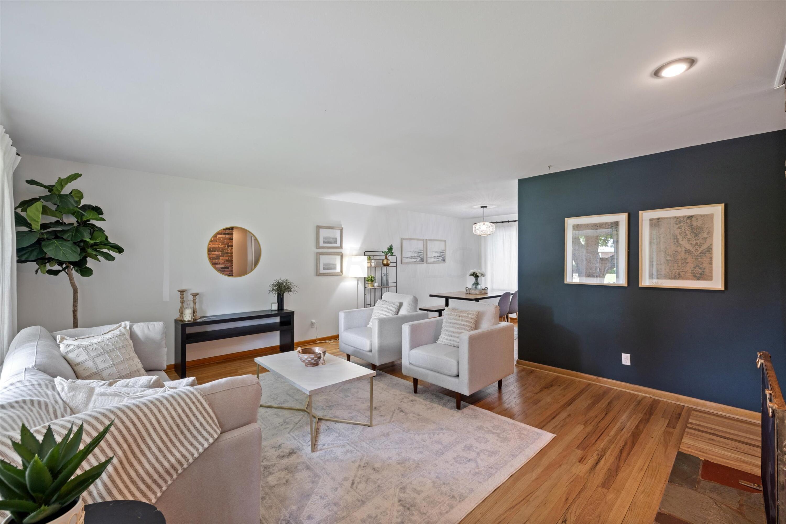 2678 Edgevale Road Upper Arlington, OH 43221 - Photo 5 of 49 01-511A3650