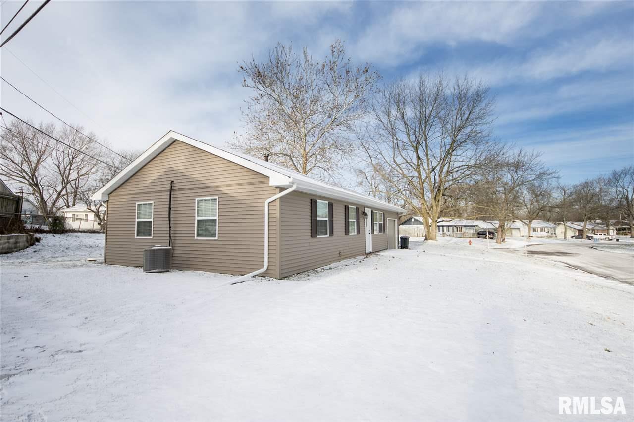 601 Bess Street Washington, IL 61571 - Photo 33 of 36 Gallery Image 33