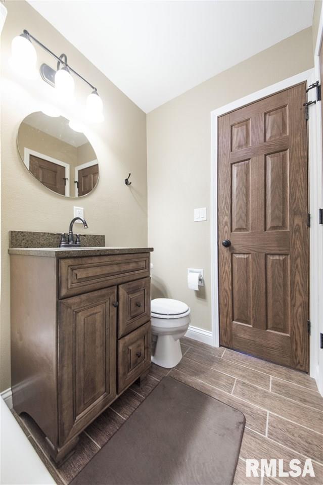 601 Bess Street Washington, IL 61571 - Photo 6 of 36 Gallery Image 6