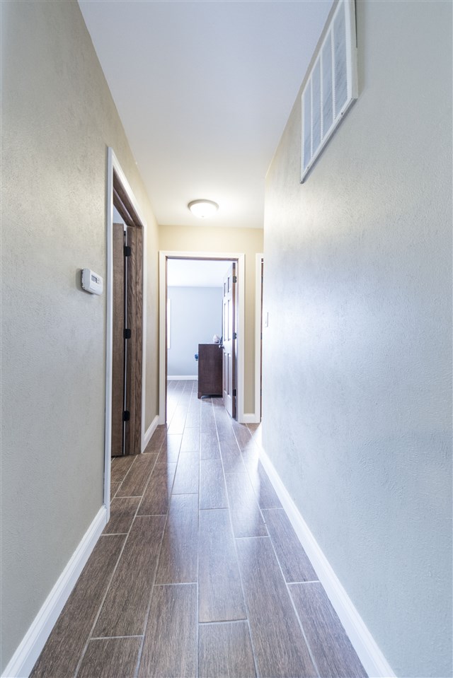 601 Bess Street Washington, IL 61571 - Photo 8 of 36 Gallery Image 8