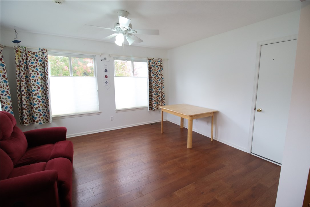 24 Coran Circle Greece, NY 14616 - Photo 12 of 25