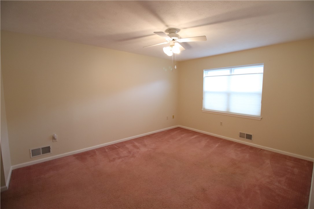 24 Coran Circle Greece, NY 14616 - Photo 18 of 25