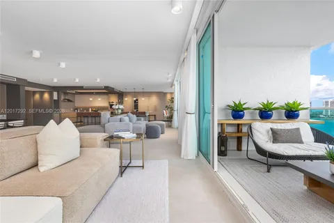 $7,988,888 | 3201 Northeast 183rd Street, Unit 1503/1504, Aventura, FL 33160