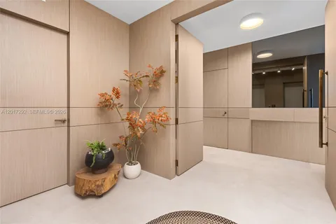 $7,988,888 | 3201 Northeast 183rd Street, Unit 1503/1504, Aventura, FL 33160