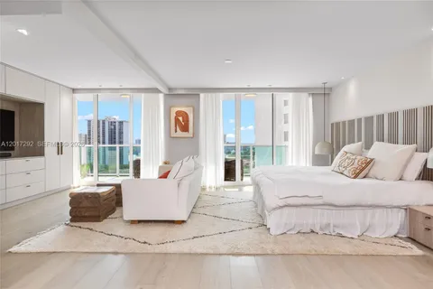 $7,988,888 | 3201 Northeast 183rd Street, Unit 1503/1504, Aventura, FL 33160