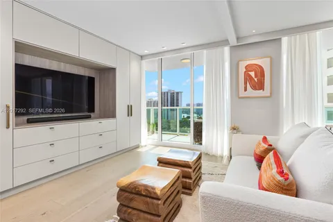 $7,988,888 | 3201 Northeast 183rd Street, Unit 1503/1504, Aventura, FL 33160