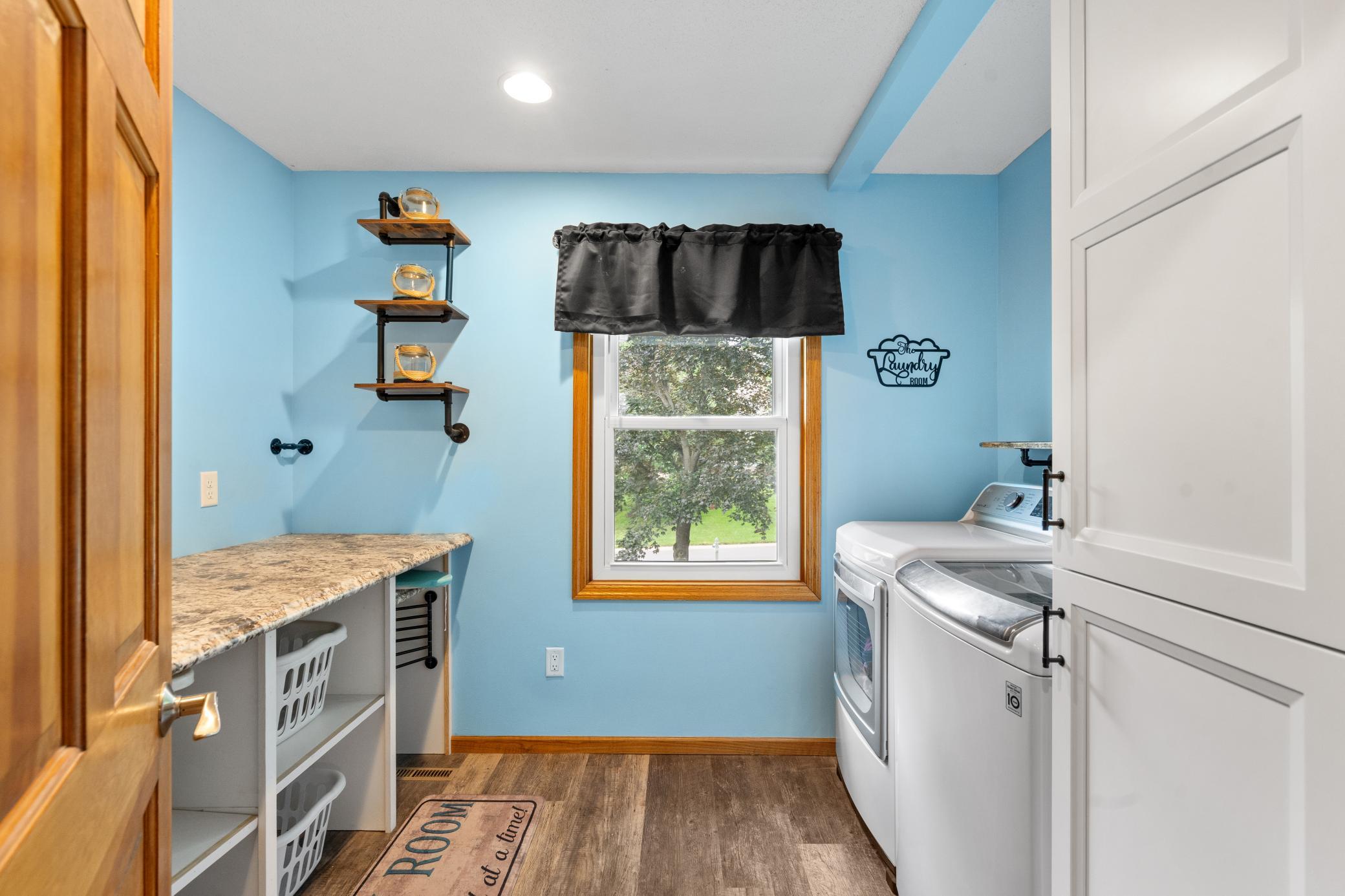9882 Purgatory Road Eden Prairie, MN 55347 - Photo 9 of 32