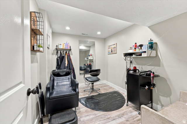 615 West 1870th Street South Payson, UT 84651 - Photo 20 of 31 Salon