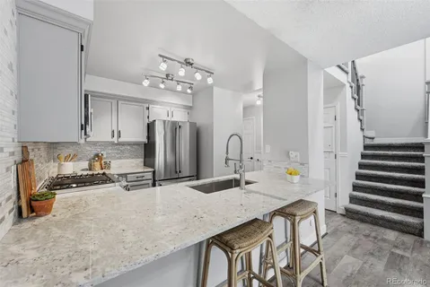 $535,000 | 2892 West Long Circle, Unit G, Littleton, CO 80120