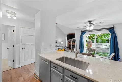 $535,000 | 2892 West Long Circle, Unit G, Littleton, CO 80120