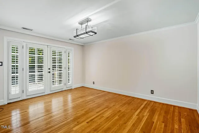 $1,175,000 | 52 Dogwood Acres Drive, Chapel Hill, NC 27516