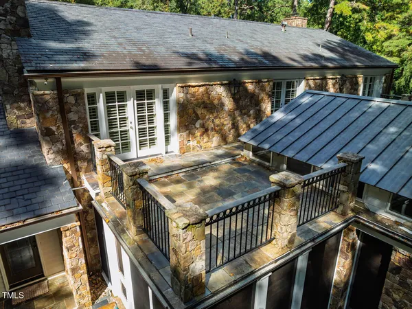 $1,125,000 | 52 Dogwood Acres Drive, Chapel Hill, NC 27516