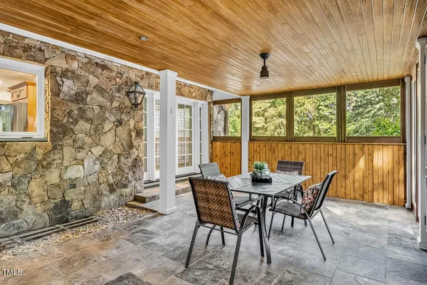 $1,125,000 | 52 Dogwood Acres Drive, Chapel Hill, NC 27516