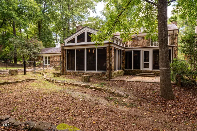 $1,175,000 | 52 Dogwood Acres Drive, Chapel Hill, NC 27516