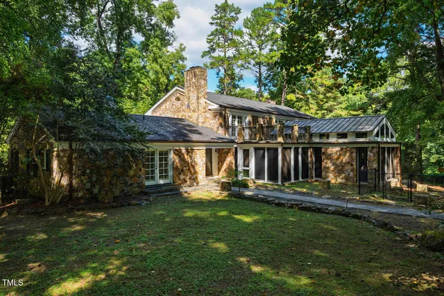 $1,175,000 | 52 Dogwood Acres Drive, Chapel Hill, NC 27516