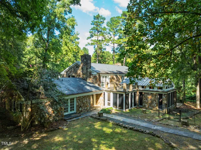 $1,175,000 | 52 Dogwood Acres Drive, Chapel Hill, NC 27516