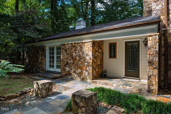 $1,125,000 | 52 Dogwood Acres Drive, Chapel Hill, NC 27516