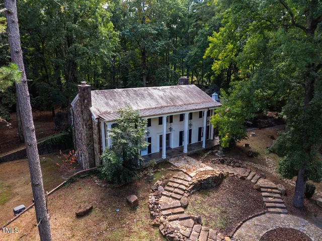 $1,175,000 | 52 Dogwood Acres Drive, Chapel Hill, NC 27516