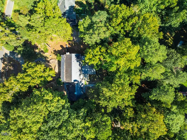 $1,175,000 | 52 Dogwood Acres Drive, Chapel Hill, NC 27516