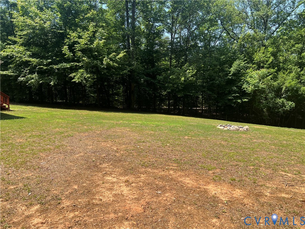 1092 Mallorys Ford Road Louisa, VA 23093 - Photo 5 of 32