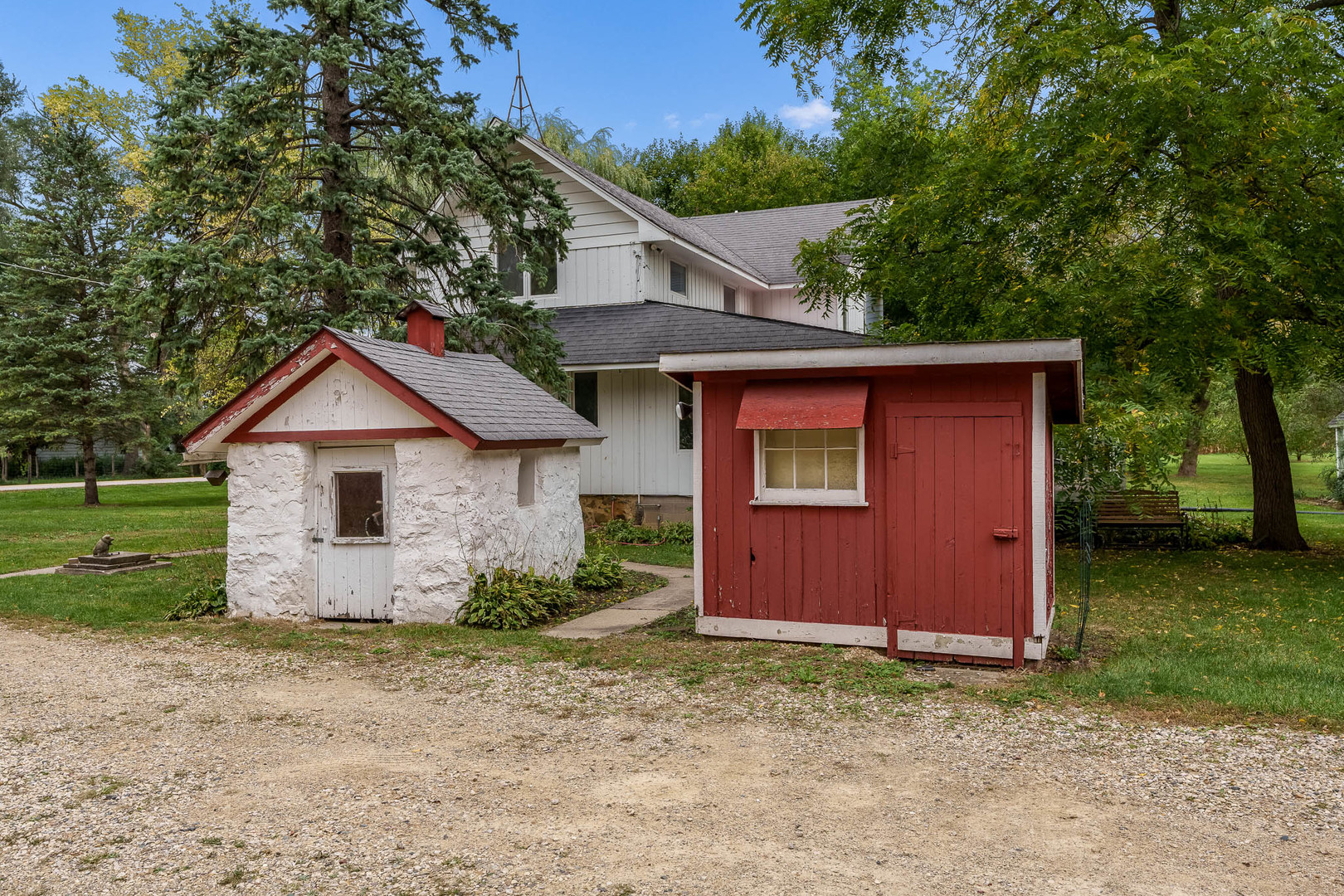 14917 Perkins Road Woodstock, IL 60098 - Photo 4 of 12 Gallery Image 4