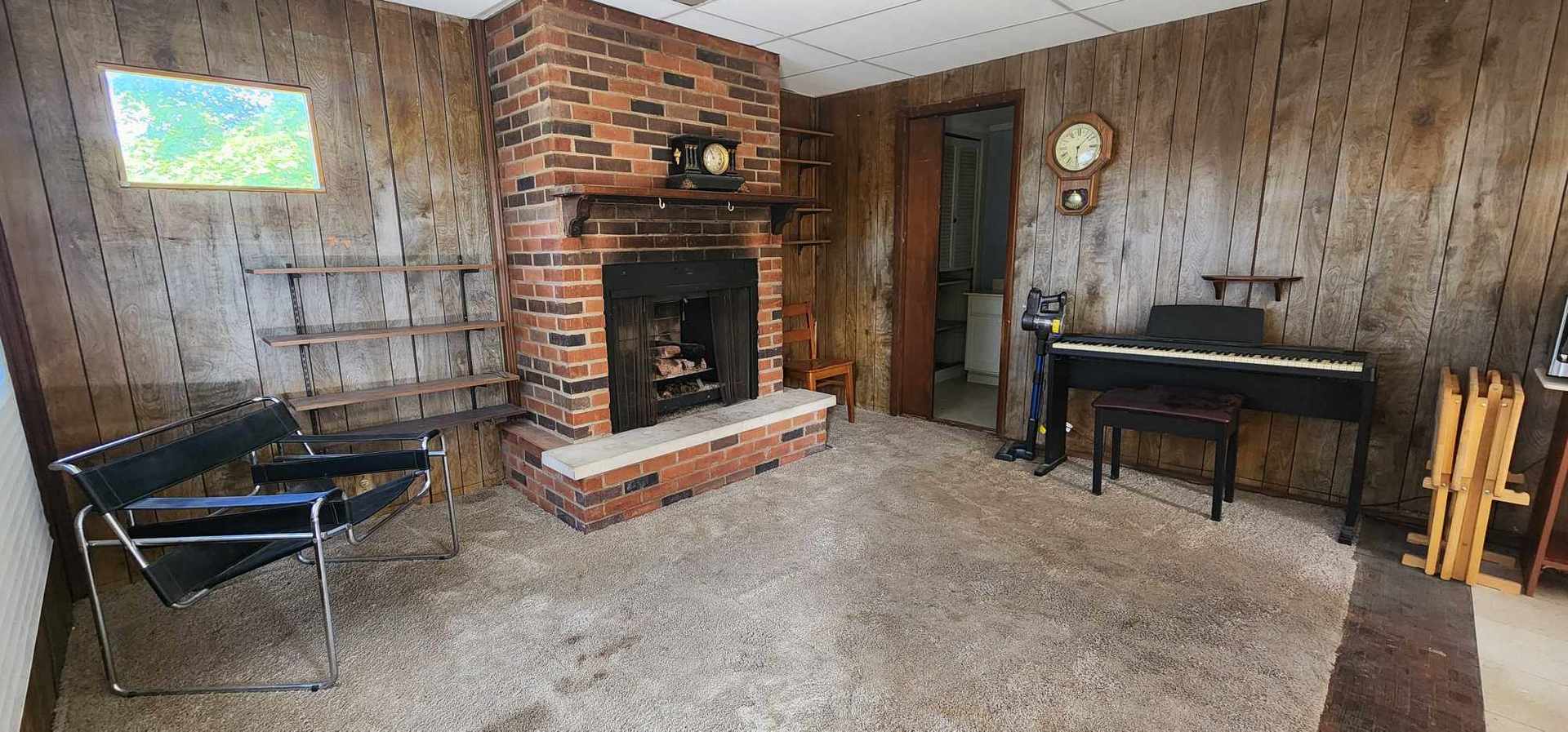 891 Bode Road Elgin, IL 60120 - Photo 13 of 38 Gallery Image 13