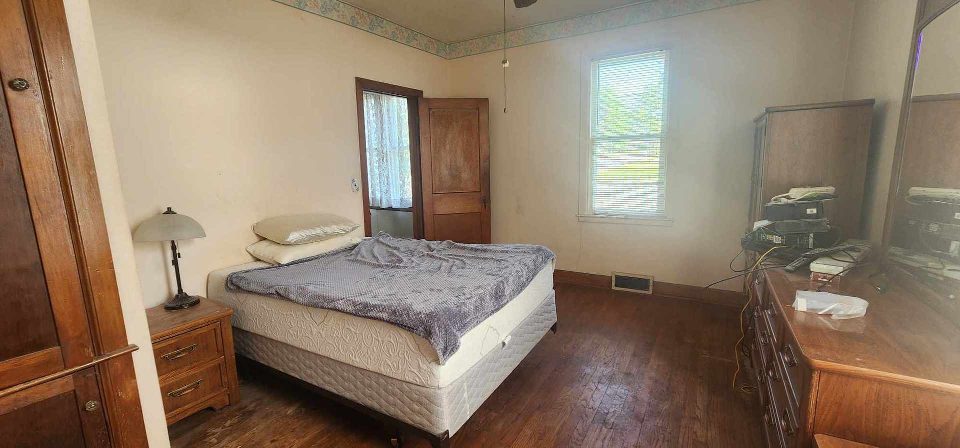 891 Bode Road Elgin, IL 60120 - Photo 16 of 38 Gallery Image 16