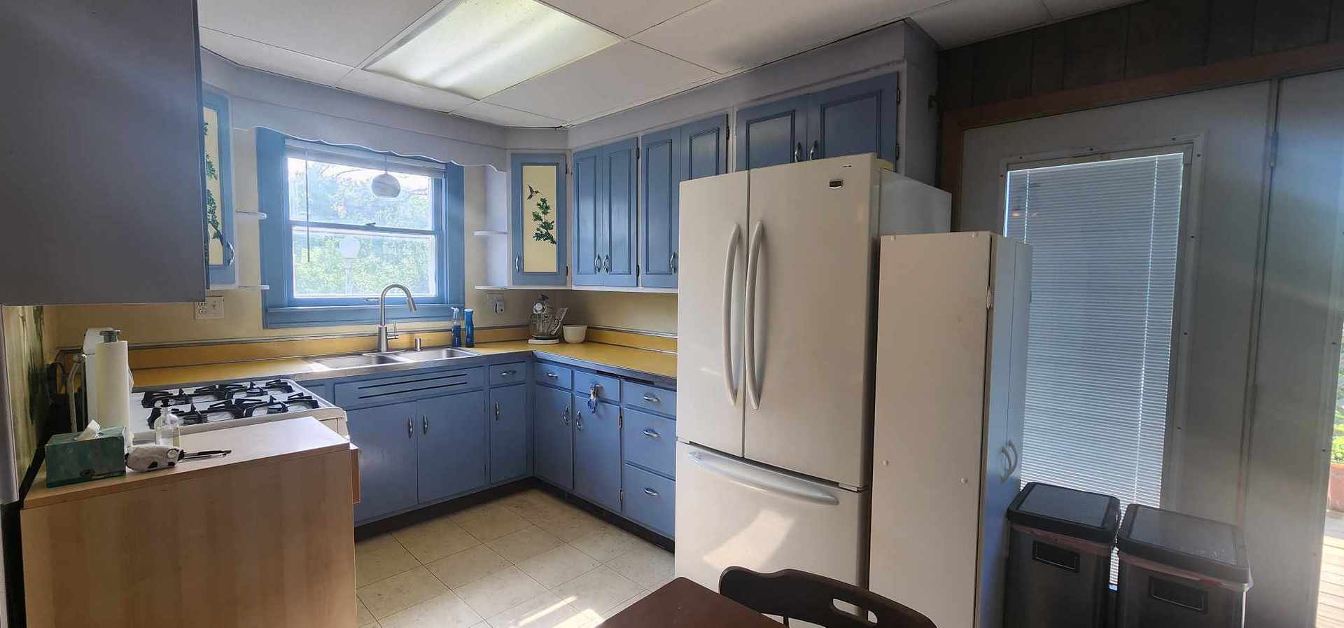 891 Bode Road Elgin, IL 60120 - Photo 9 of 38 Gallery Image 9