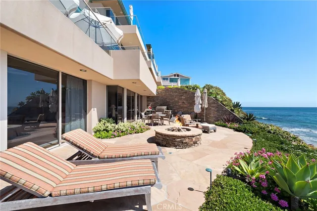 a view of city from terrace with seating space