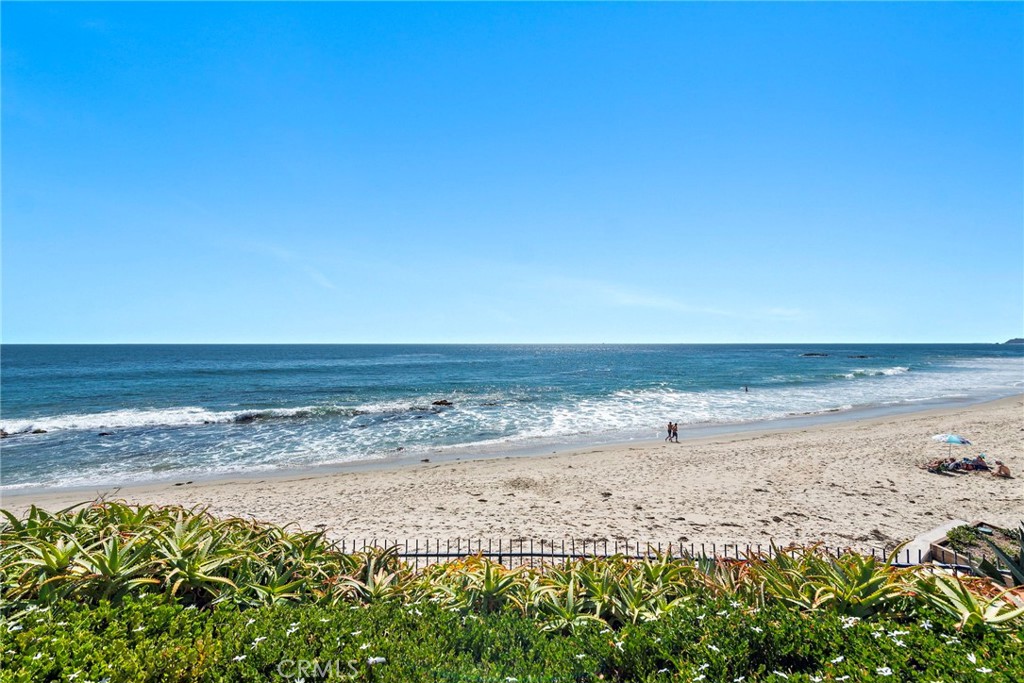 1603-1613 South Coast Highway, Unit F Laguna Beach, CA 92651 - Photo 25 of 34 a view of beach and ocean