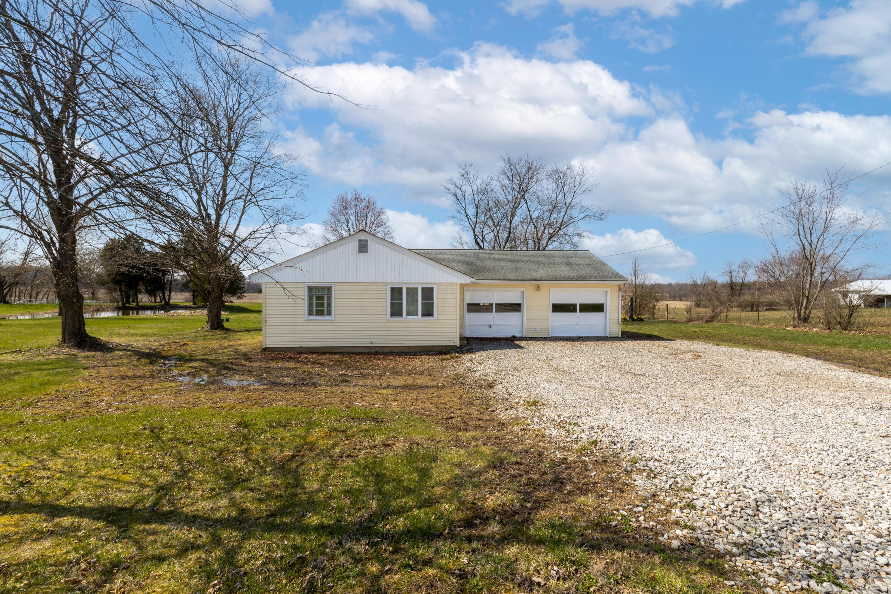 8329LancasterRd-Exterior-2