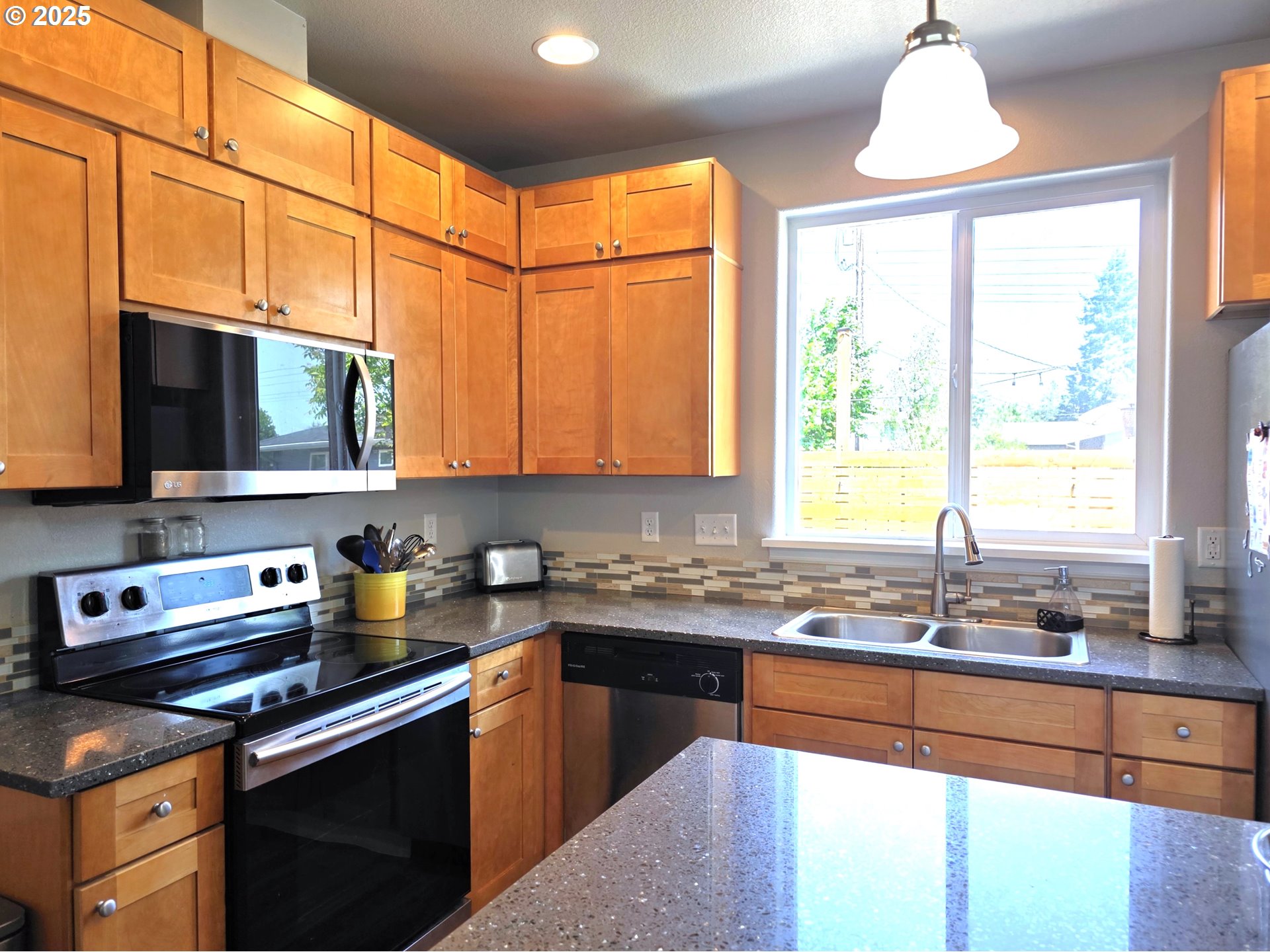 755 Nebraska Street Eugene, OR 97402 - Photo 29 of 39