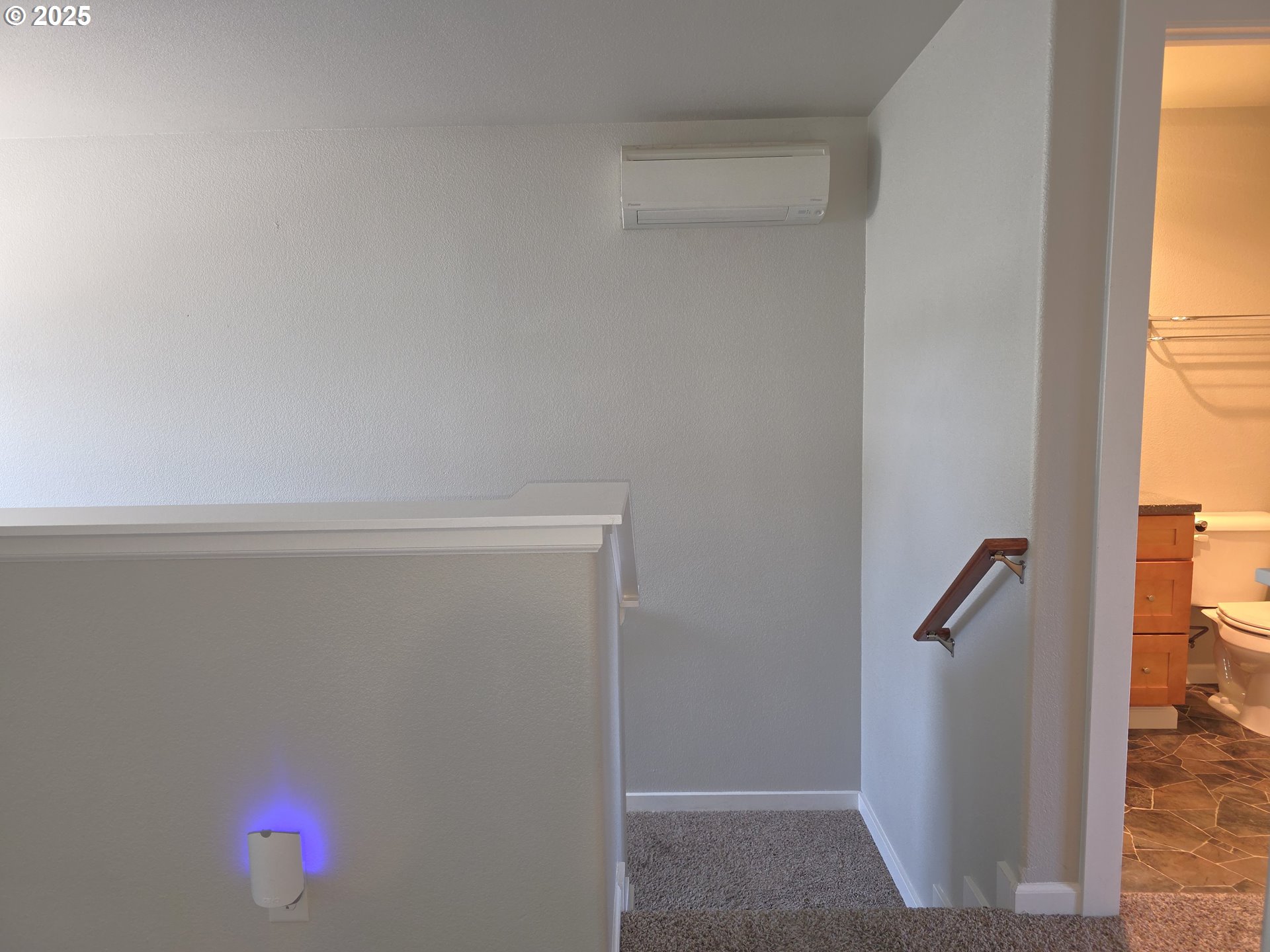 755 Nebraska Street Eugene, OR 97402 - Photo 7 of 39 Family Room