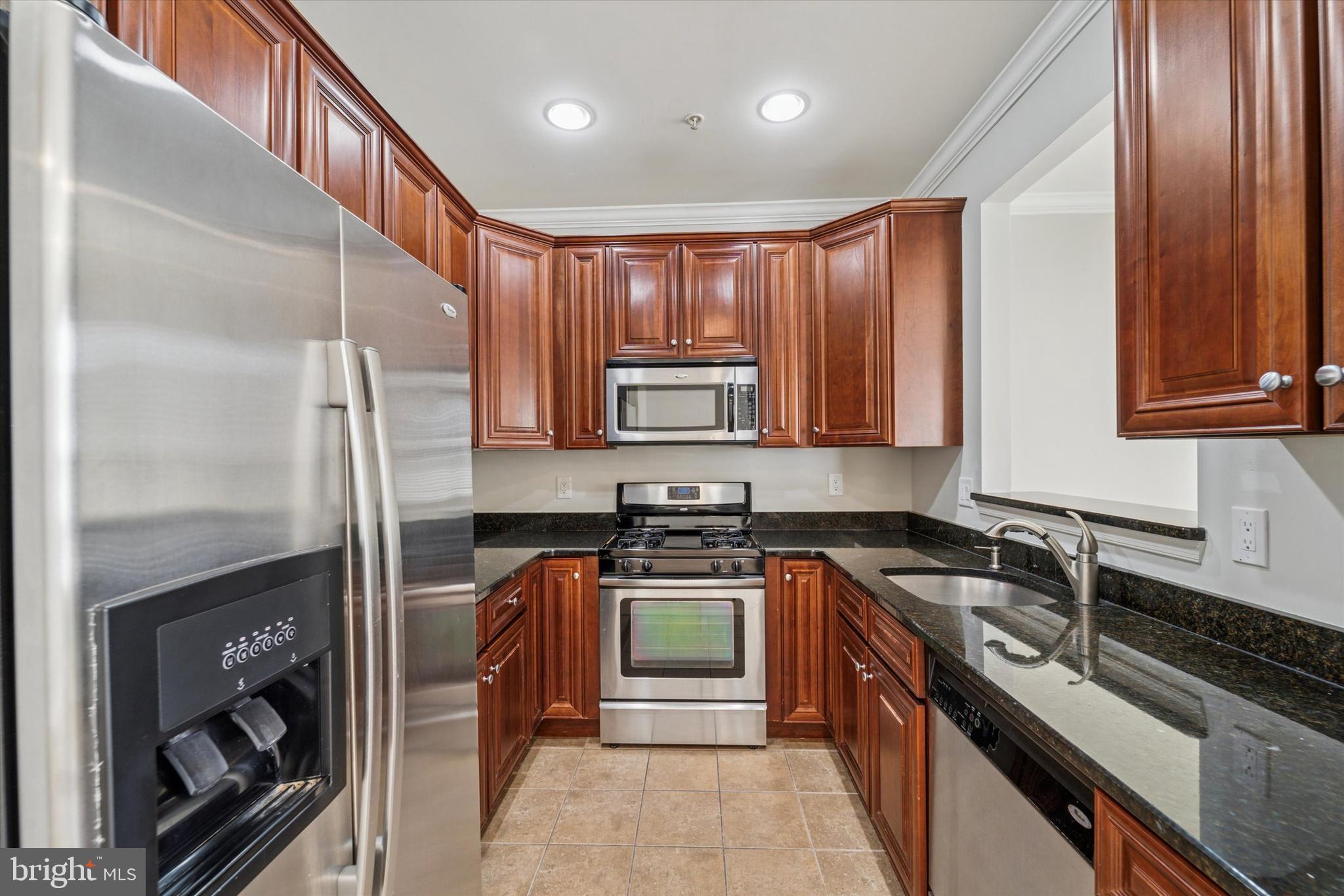 18 Old Cedarbrook Road Wyncote, PA 19095 - Photo 8 of 28 Gallery Image 8
