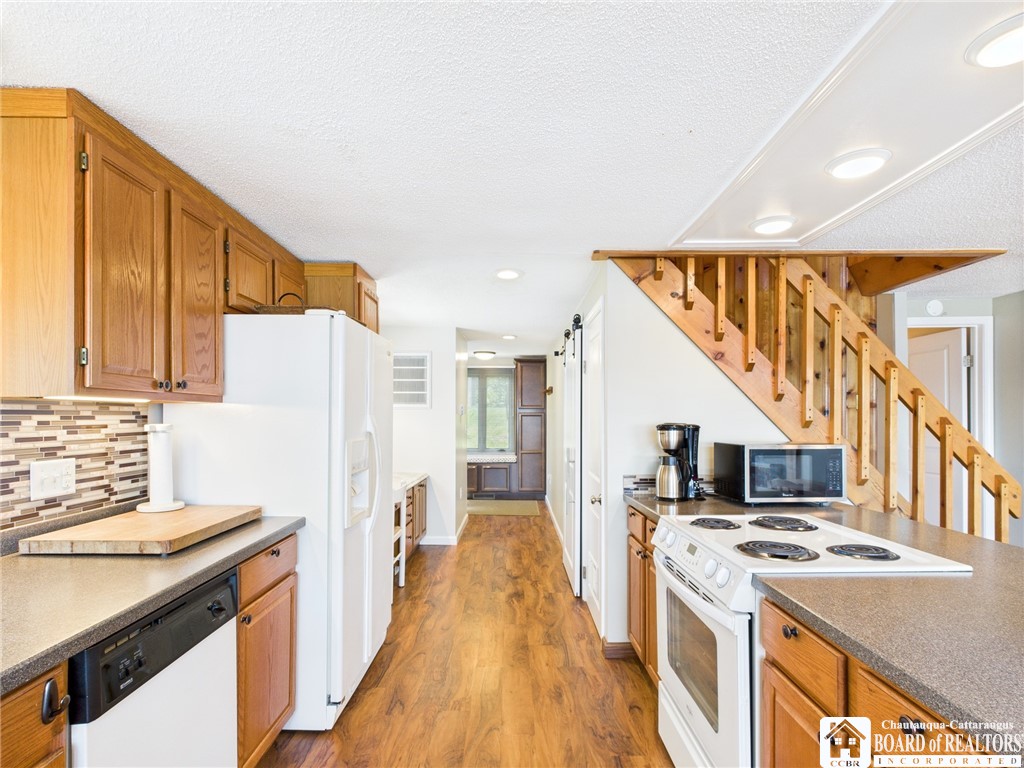 138 West Lake Road Chautauqua, NY 14757 - Photo 10 of 29