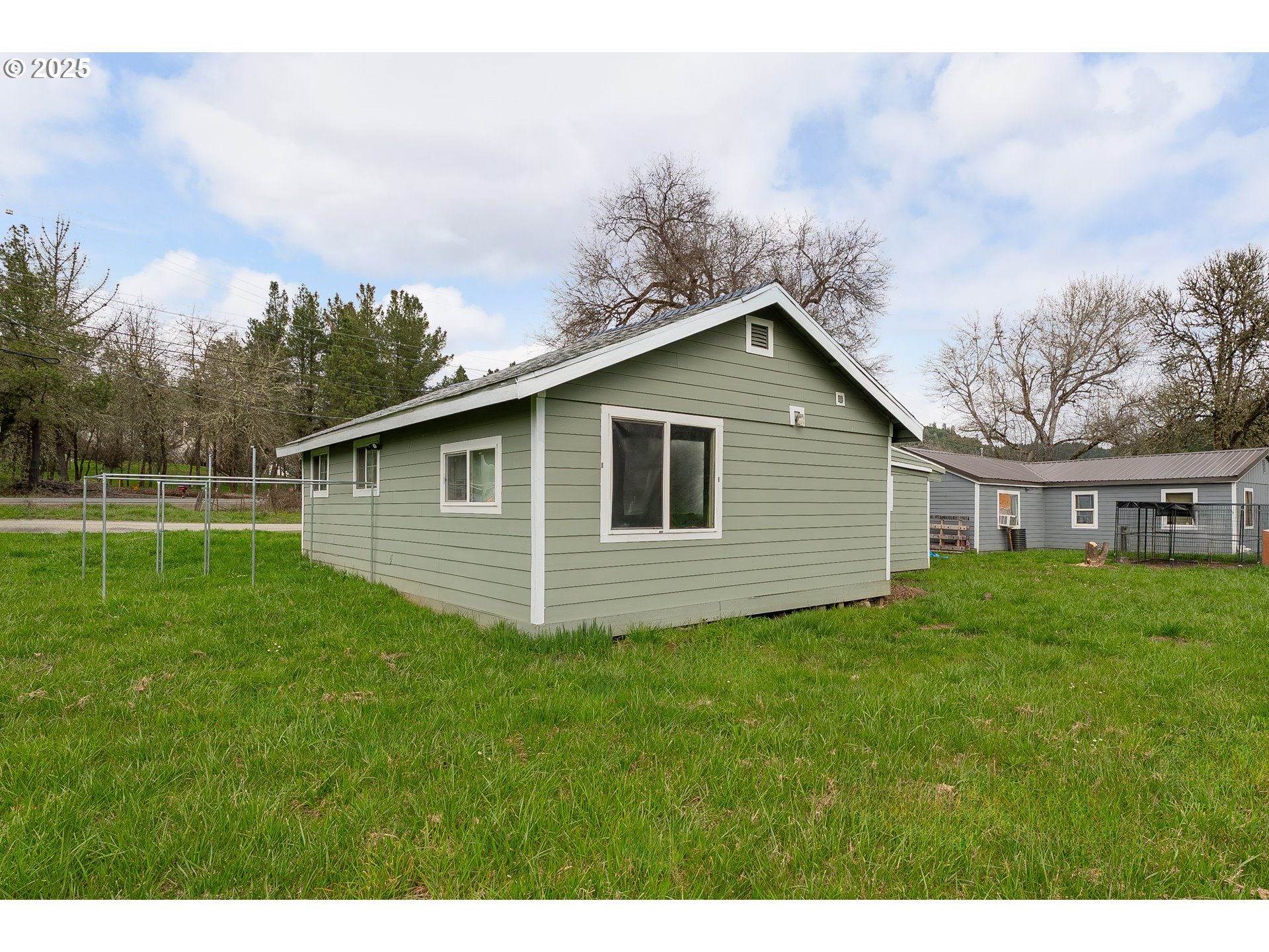 119 Forest Road Myrtle Creek, OR 97457 - Photo 17 of 32