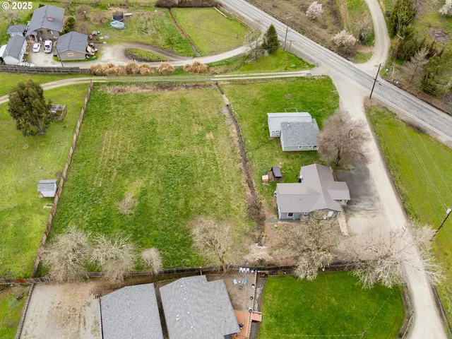 $249,900 | 119 Forest Road, Myrtle Creek, OR 97457