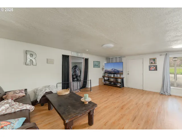 $249,900 | 119 Forest Road, Myrtle Creek, OR 97457