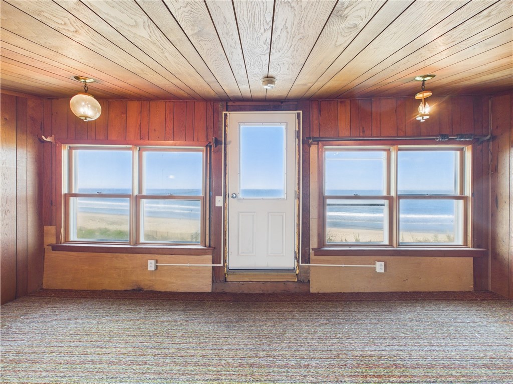 1127 Succotash Road Narragansett, RI 02879 - Photo 21 of 48