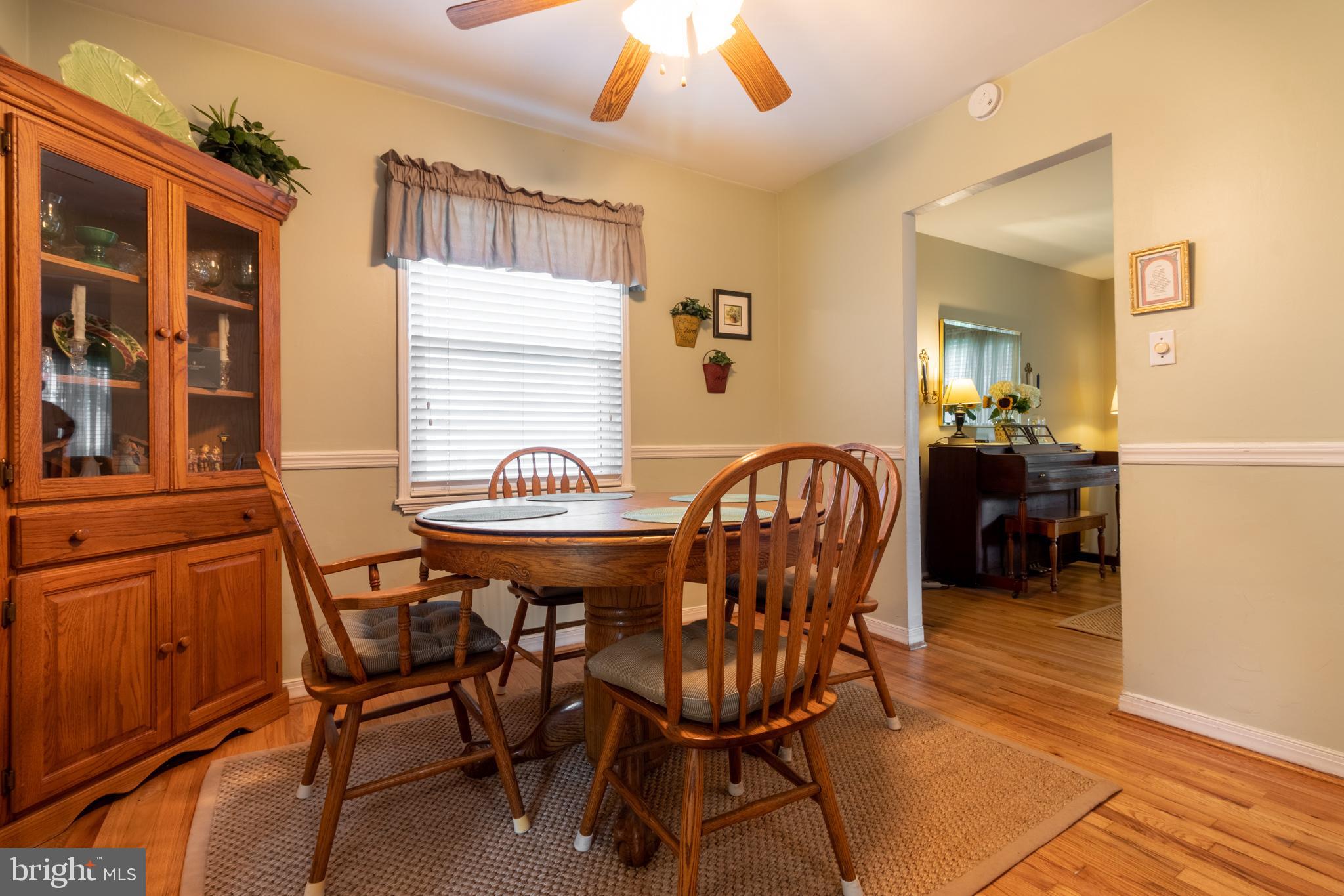 4712 Nantucket Road College Park, MD 20740 - Photo 7 of 43 Dining room