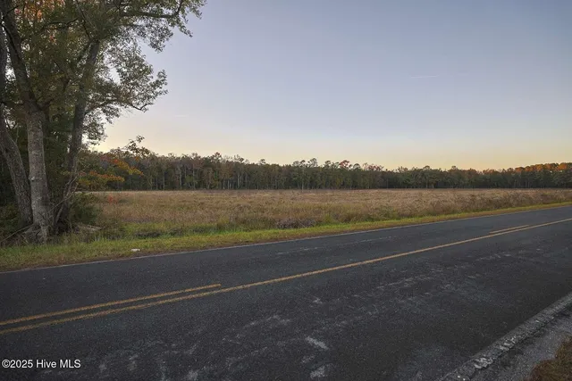$42,000 | 1062 Creek Road, Whiteville, NC 28472